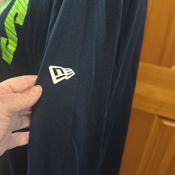 NFL Team Apparel Seattle Seahawks Navy Long Sleeve Shirt Womens - Picture 6 of 10